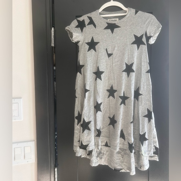 Nununu gray shirt dress with black stars (size 6-7) - Picture 3 of 3